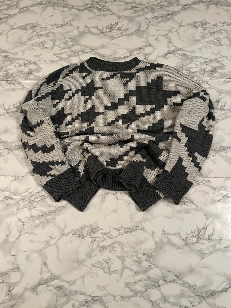 Black And Gray Patterned Sweater